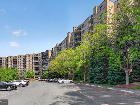 8340 Greensboro Drive 425, Mclean VA 22102