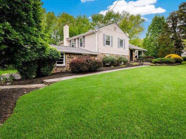 816 Warren Road, Ambler PA 19002