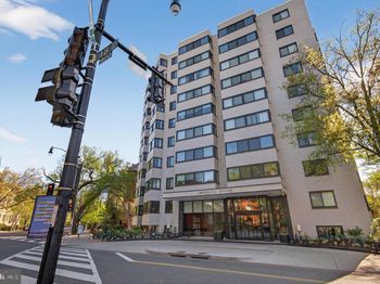 1601 18TH Street NW