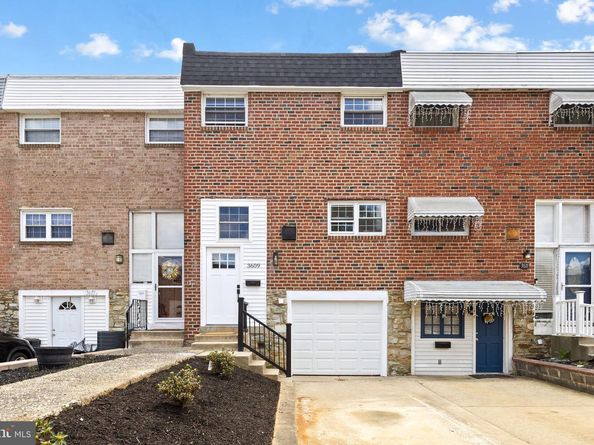 3609 Essex Lane, Philadelphia PA 19114