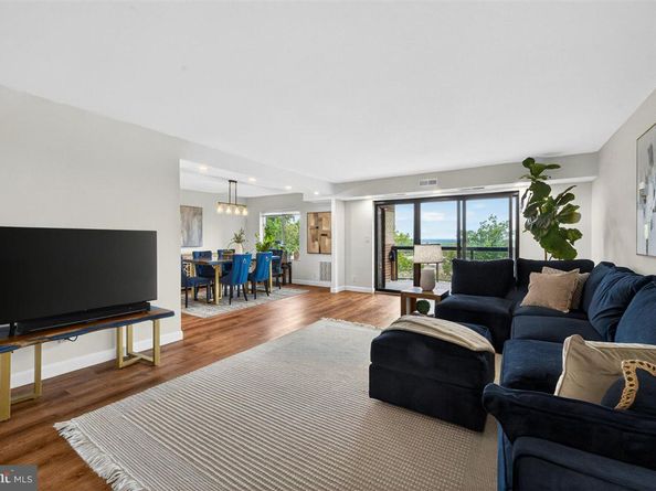 8370 Greensboro Drive 626, Mclean VA 22102