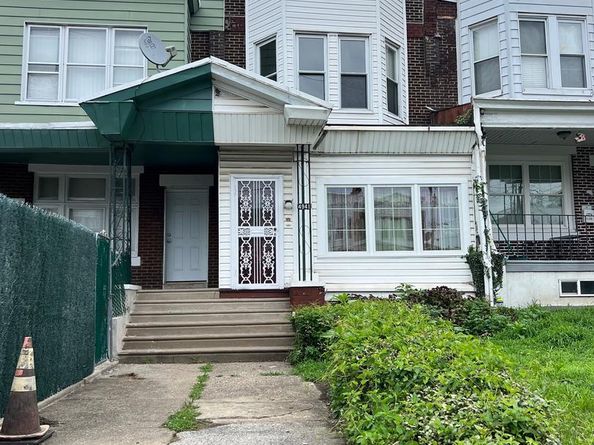 4941 N Front Street, Philadelphia PA 19120