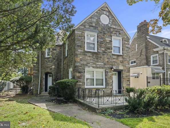 5320 Wynnefield Avenue, Philadelphia PA 19131