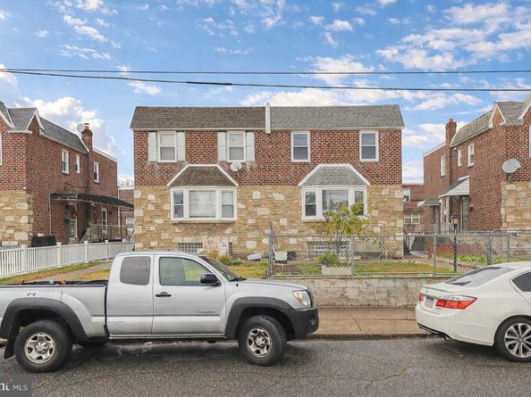 2421 Vista Street, Philadelphia PA 19152