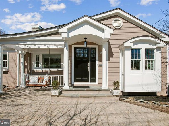 503 Monticello Boulevard, Alexandria VA 22305