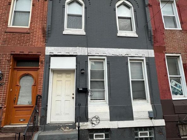 2554 N 17TH Street, Philadelphia PA 19132