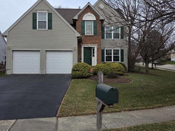 505 Lantern Lane, Philadelphia PA 19128