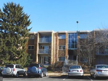 2909 Charing Cross Road