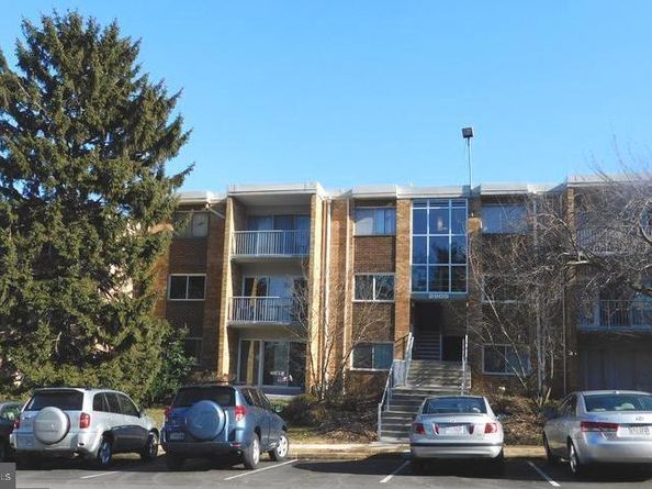 2909 Charing Cross Road 6, Falls Church VA 22042