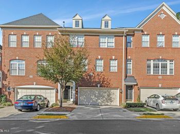 20377 Cottswold Terrace