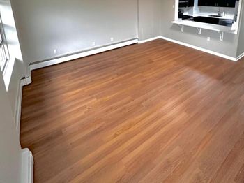 1030 E Lancaster Avenue