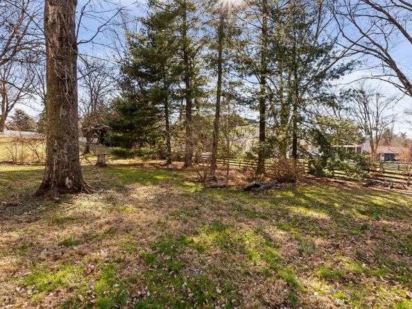 7923 Lewinsville, Mclean VA 22102