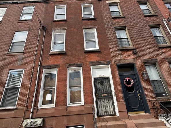 1410 S 9TH Street, Philadelphia PA 19147
