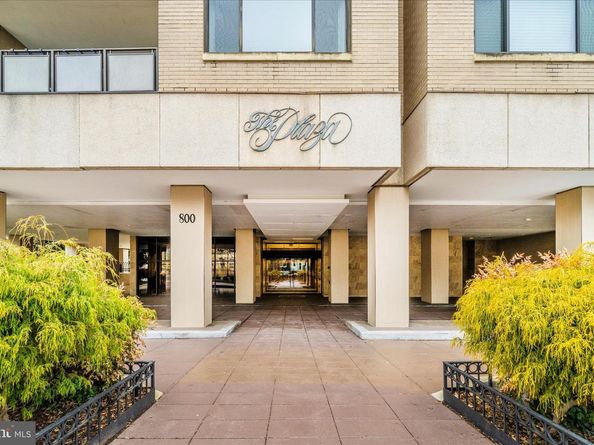 800 25TH Street NW 1003, Washington DC 20037