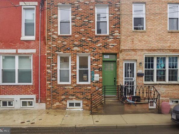 2215 Earp Street, Philadelphia PA 19146
