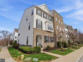 101 Murray Lane