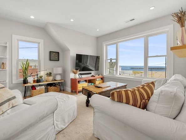 51 Cutler St. 3, Winthrop MA 02152