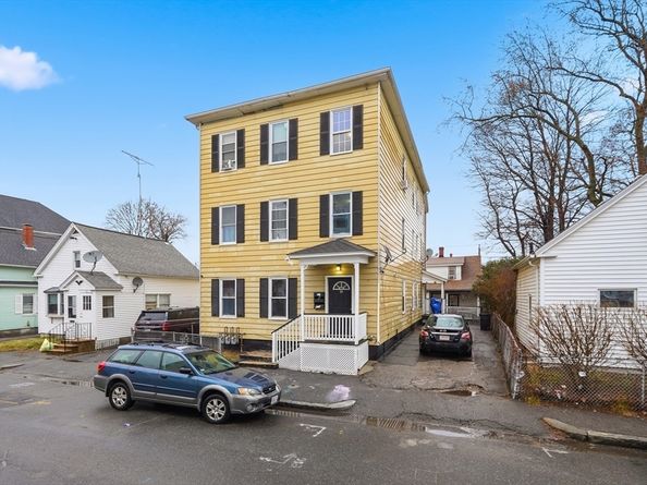 14-14 1/2 Hacker Street, Worcester MA 01603