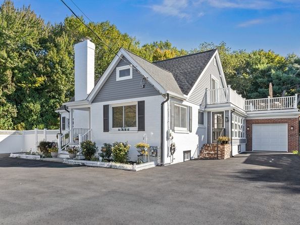 42 Walnut St, Saugus MA 01906