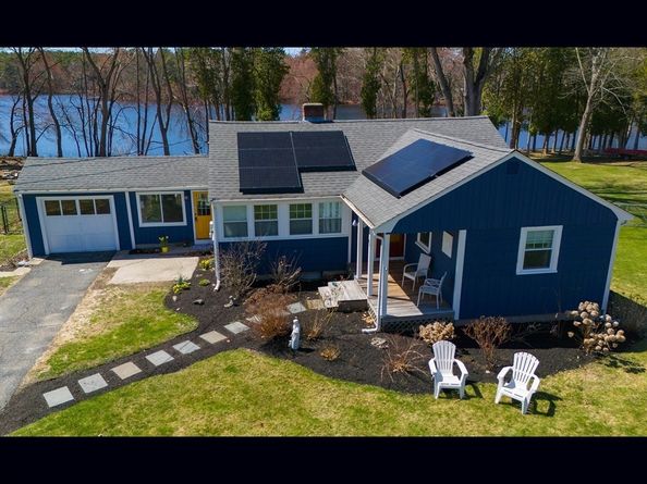 81 Edgewater Drive, Framingham MA 01702