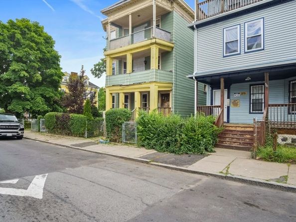 52 Intervale St, Boston MA 02121
