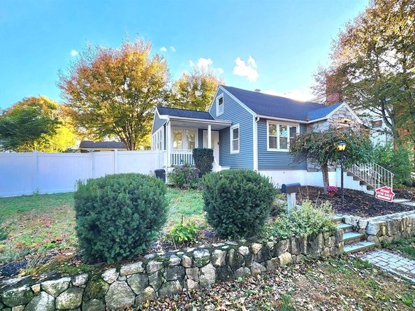 42 Ancona Rd, Worcester MA 01604