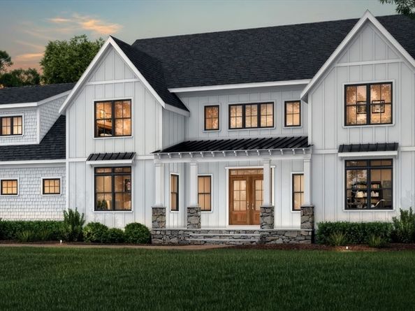 58 Blanchard St, Andover MA 01810