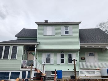 60 Circuit Ave S,