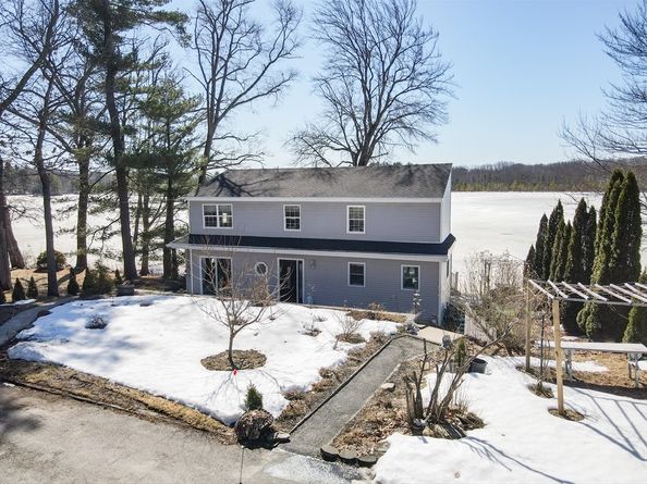 207 White Pond Road, Lancaster MA 01523