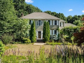 89 Boulder Hill Rd