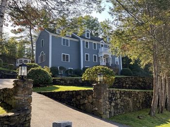 55 Forest Ridge Road