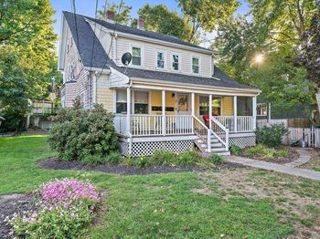 3 Revere Ct