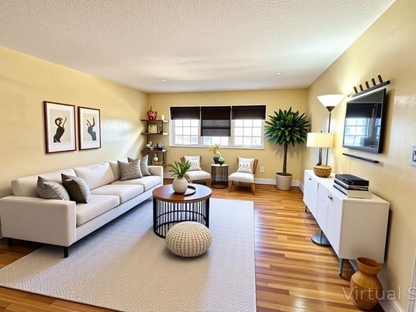 31 Arlington Rd 6, Woburn MA 01801