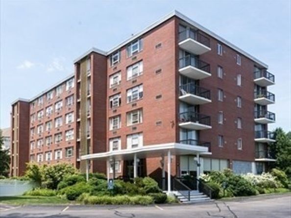 20 Hammond Pond Pkwy 602, Newton MA 02467