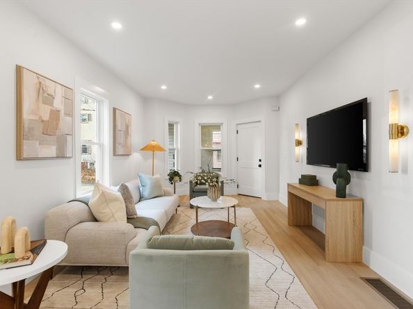 7 Bennett St 1, Medford MA 02155