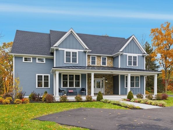 4 Chatham Lane, Danvers MA 01923