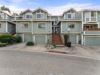 18047 Hillwood Lane