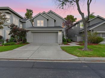 91 Waterside Circle