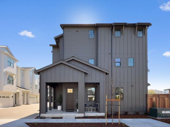 44 Sunnyside Avenue, Campbell CA 95008