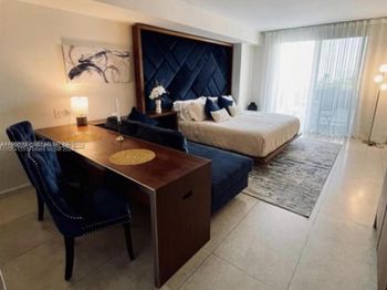 50 Biscayne Blvd