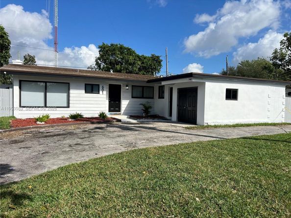 601 NW 198th St, Miami Gardens FL 33169