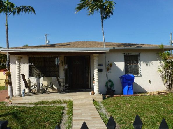 3261 NW 14th St, Miami FL 33125