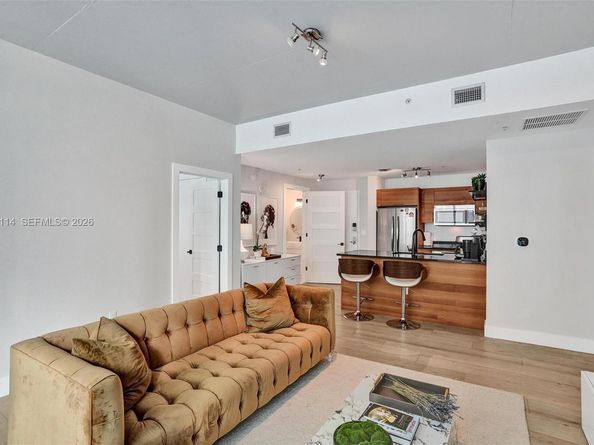 3301 NE 1st Ave L0302, Miami FL 33137