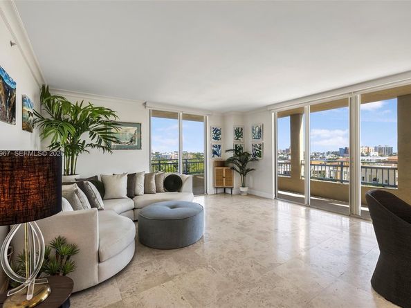 90 Alton Rd 811, Miami Beach FL 33139