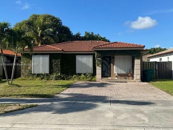 13874 SW 256th Ter, Homestead FL 33032