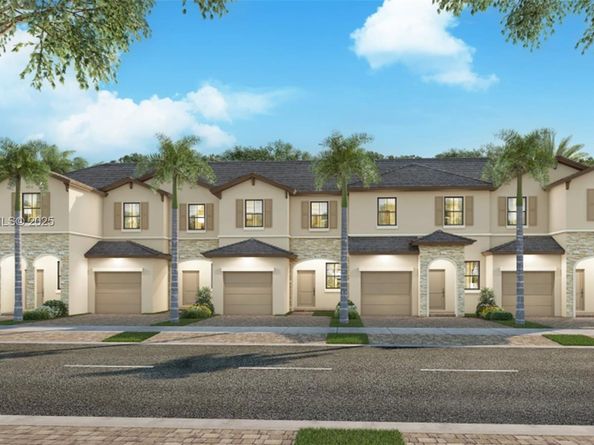 23053 SW 131 Ave, Miami FL 33032