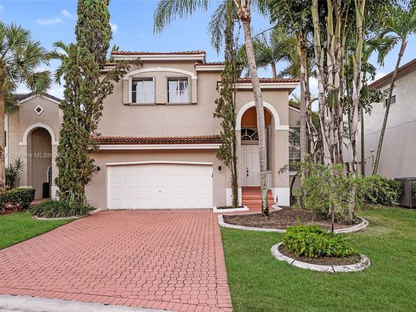 15658 SW 16th St, Pembroke Pines FL 33027