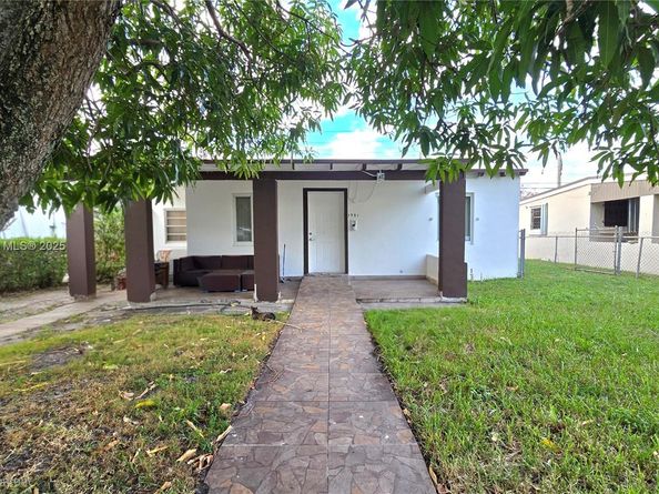 1951 Rutland St, Opa-Locka FL 33054