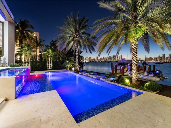 441 N Hibiscus Dr, Miami Beach FL 33139