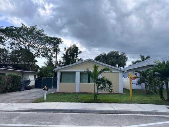 2898 NW 6th Ct, Fort Lauderdale FL 33311
